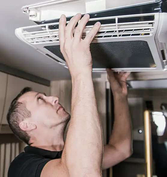  Professional Licensed And Insured Cleaners in Leisure City, FL